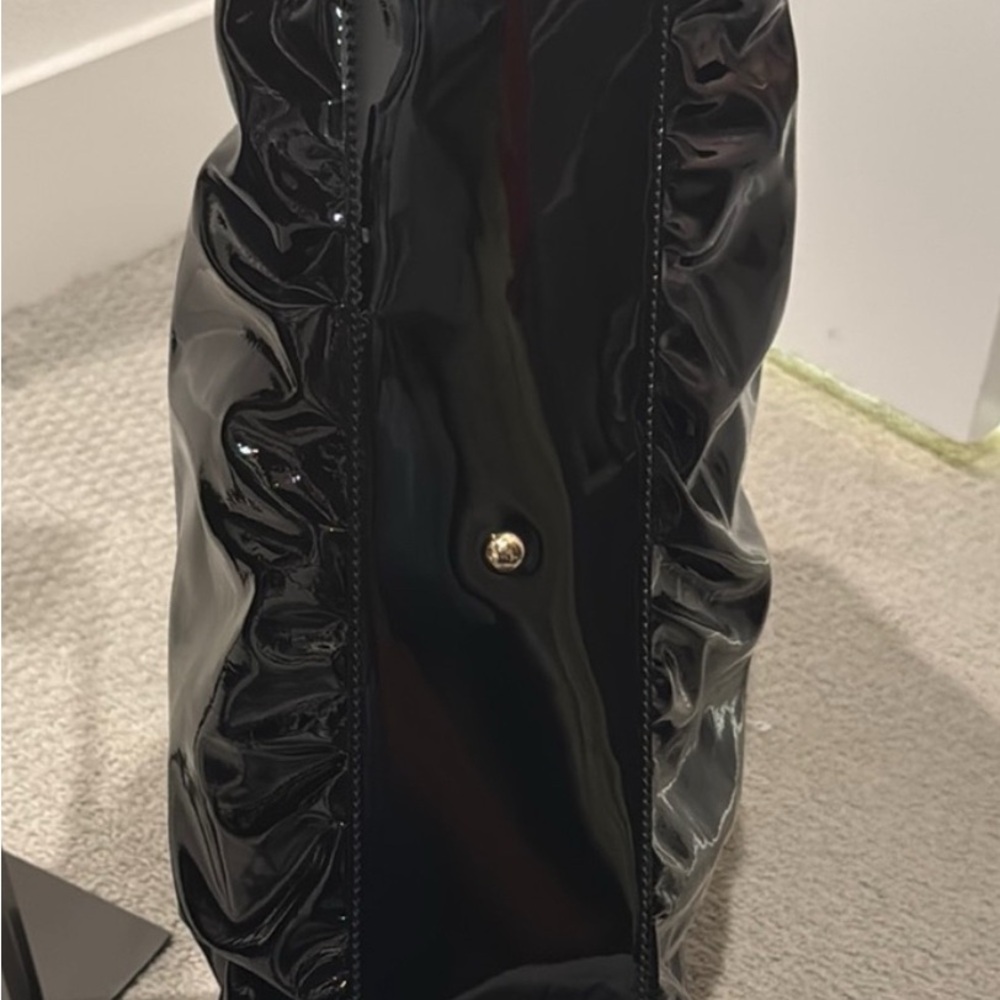 GUCCI "The Abbey" Black Patent Leather Large Abbey Hobo w/COA - Picture 11 of 14